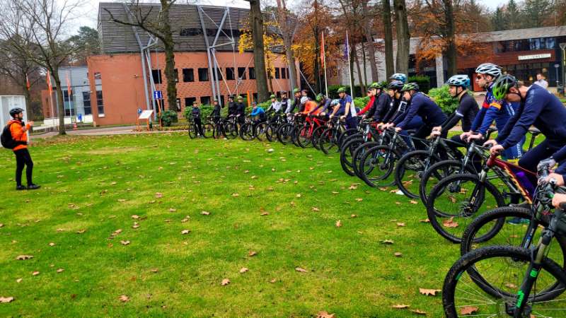 bedrijven op locatie ht close (32) (16x9 800)