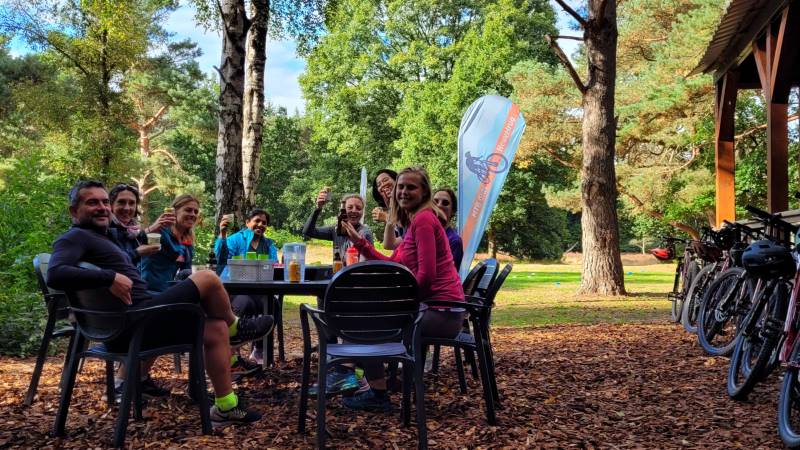 clinic bedrijven ht close (82) (16x9 800)